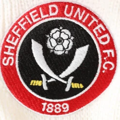 Blades Pom Pom Cover